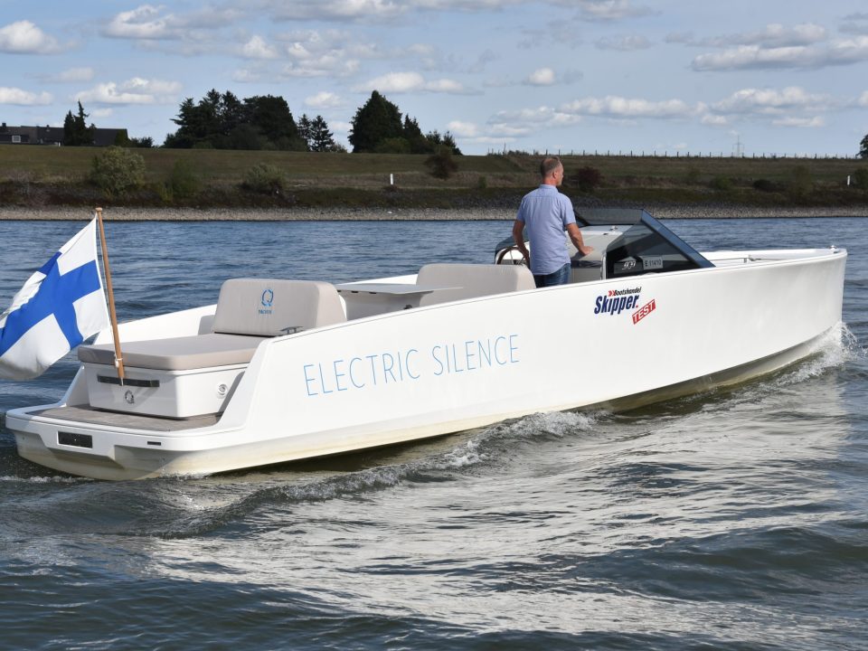 Elektroboote, Elektroyachten, Elektromobilität auf dem Wasser